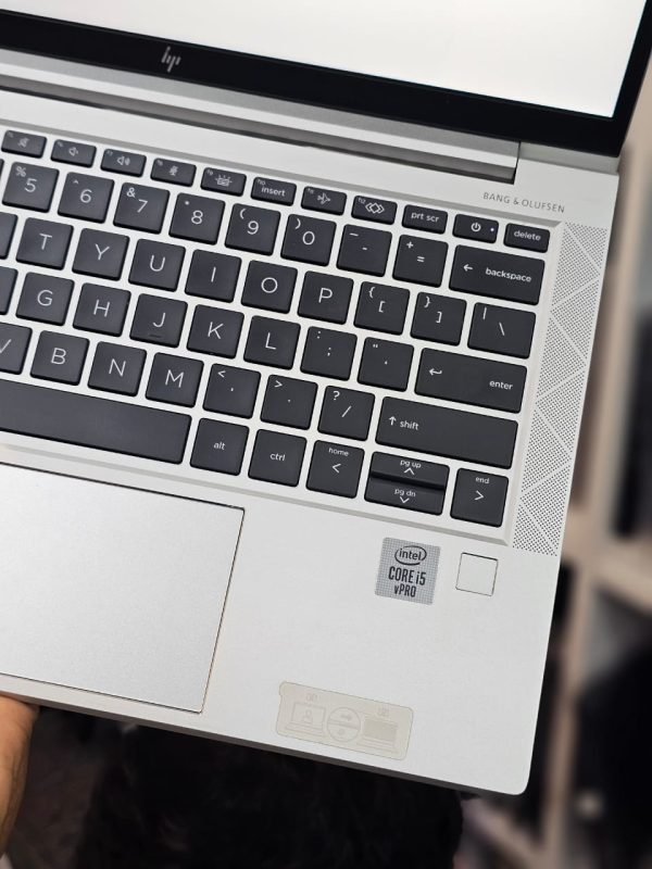 HP ELITEBOOK 830 G7  Refurbished / I5-10TH GEN /8 GB RAM /16 GB RAM / 256 GB SSD /512 GB SSD/1 TB SSD  /WEBCAM BLUETOOTH/13" FHD NON TOUCH SCREEN /WINDOWS 10/11 PRO - Image 3